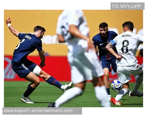 意甲激战巴萨3-0巴黎圣日耳曼神奇扑救引发全场狂欢战术分析深度解读