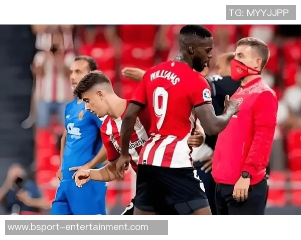 西甲激战巴萨大胜马竞红牌事件引发全场热议与争议