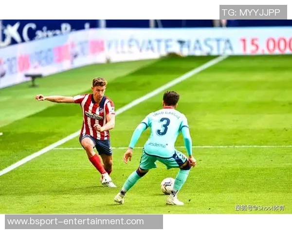 西甲焦点战：拜仁与切尔西战平零比零战术解析引发全场热议