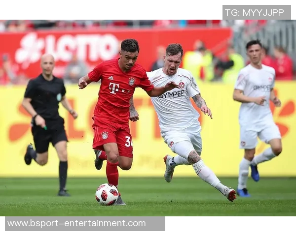 友谊赛精彩回顾拜仁逆转战胜AC米兰全场高潮瞬间解析 友谊赛精彩回顾拜仁逆转战胜AC米兰全场高潮瞬间解析