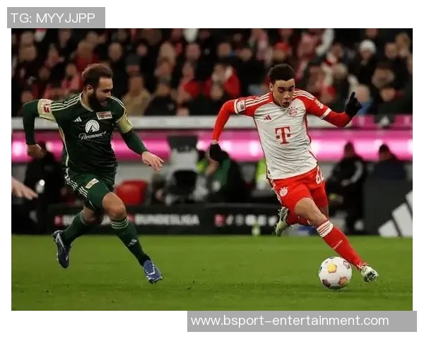 中超赛场惊现冷门那不勒斯狂胜本菲卡四球引发全场沸腾 中超赛场惊现冷门那不勒斯狂胜本菲卡四球引发全场沸腾