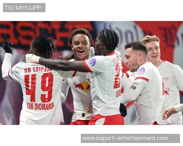 德甲惊天冷门莱比锡狂胜那不勒斯四球引爆全场激情 德甲惊天冷门莱比锡狂胜那不勒斯四球引爆全场激情