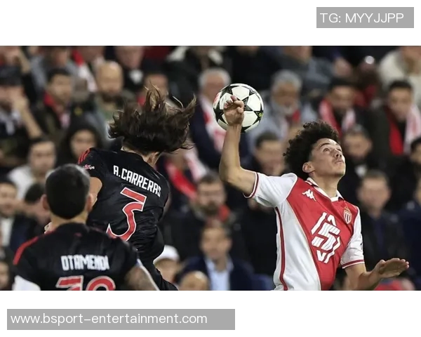 欧冠激战：AC米兰与本菲卡平局绝杀瞬间引发争议判罚热议