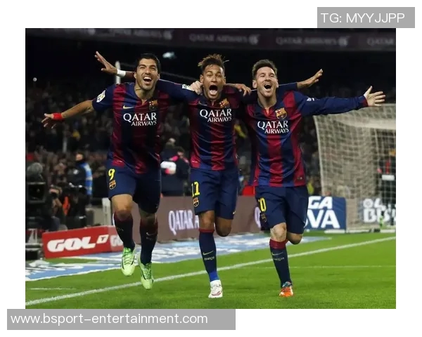 西甲经典对决巴萨与皇马激战成平局数据分析揭示比赛精彩瞬间 西甲经典对决巴萨与皇马激战成平局数据分析揭示比赛精彩瞬间